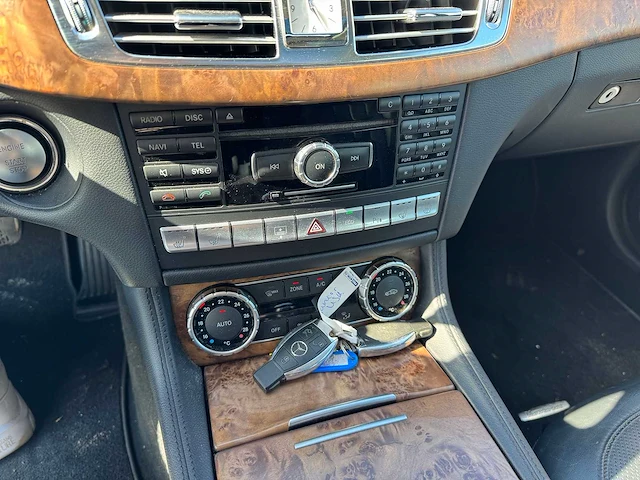 2011 mercedes-benz cls-klasse 350 personenauto - afbeelding 14 van  32