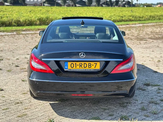 2011 mercedes-benz cls-klasse 350 personenauto - afbeelding 27 van  32