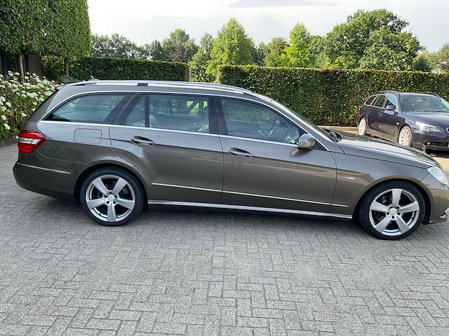 2011 mercedes-benz e-klasse estate 200 cgi bns cl. av.g personenauto - afbeelding 28 van  32