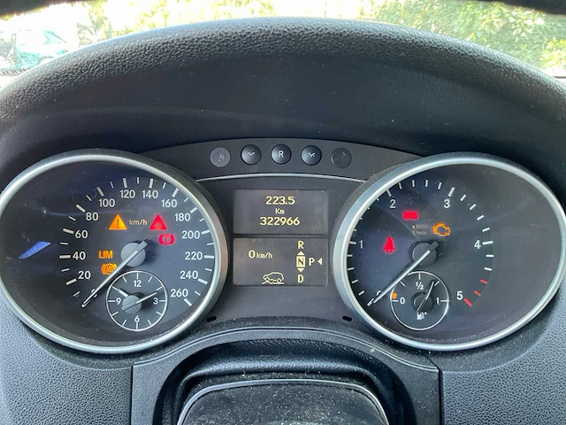 2011 mercedes-benz ml350 personenauto - afbeelding 10 van  36
