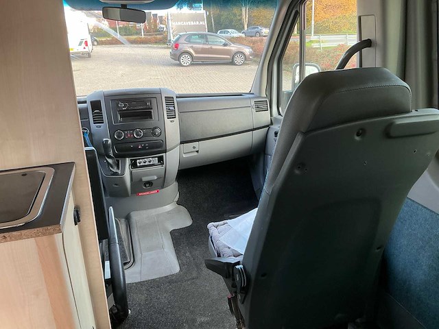 2011 mercedes-benz sprinter 313 2.2 cdi 366 hd camper - afbeelding 30 van  44