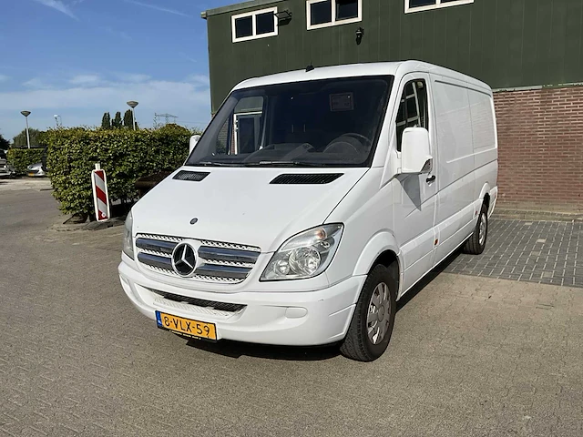 2011 mercedes-benz sprinter 313 cdi f bedrijfswagen - afbeelding 1 van  38