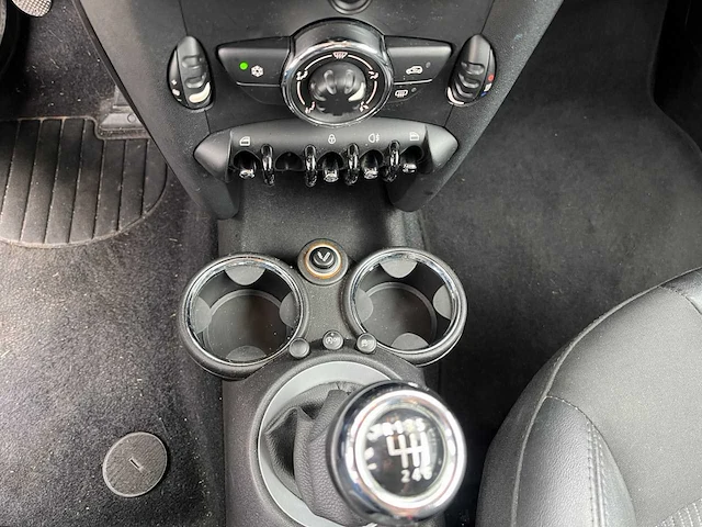 2011 mini cooper one personenauto - afbeelding 14 van  27