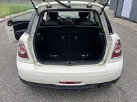 2011 mini cooper one personenauto - afbeelding 15 van  27