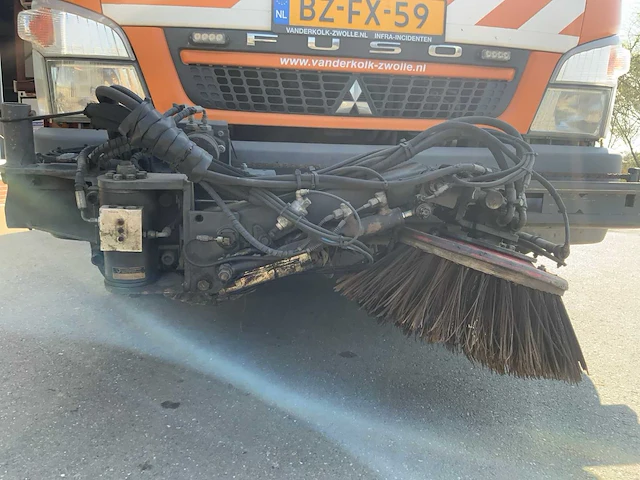 2011 mitsubishi brock sl140/2 straatveegmachine - afbeelding 6 van  66