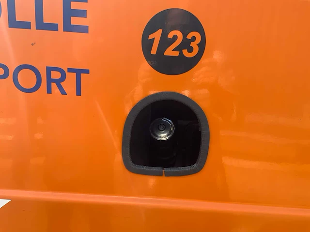 2011 mitsubishi brock sl140/2 straatveegmachine - afbeelding 21 van  66