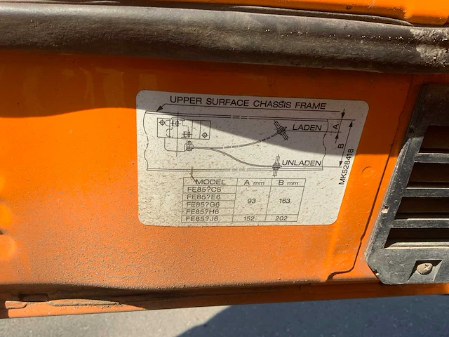 2011 mitsubishi brock sl140/2 straatveegmachine - afbeelding 42 van  66