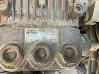 2011 mitsubishi brock sl140/2 straatveegmachine - afbeelding 63 van  66