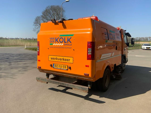 2011 mitsubishi brock sl140/2 straatveegmachine - afbeelding 56 van  66