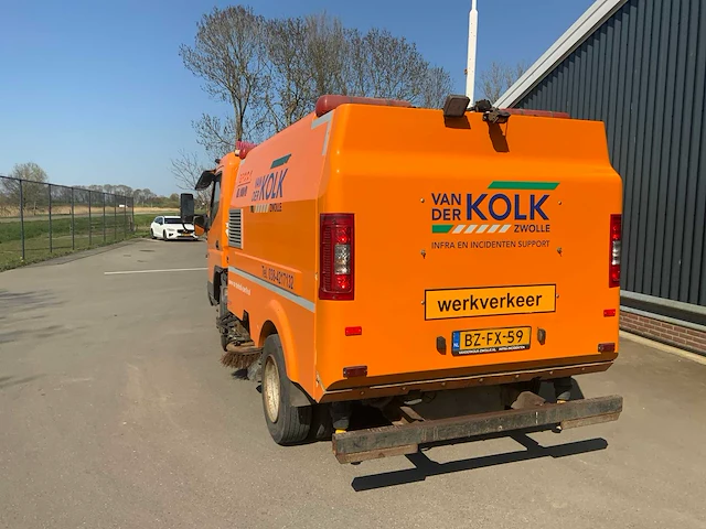 2011 mitsubishi brock sl140/2 straatveegmachine - afbeelding 65 van  66