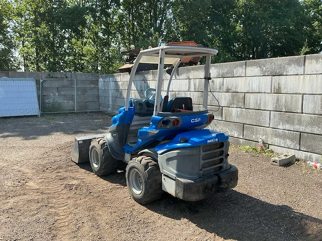 2011 multione sl835 shovel - afbeelding 11 van  17