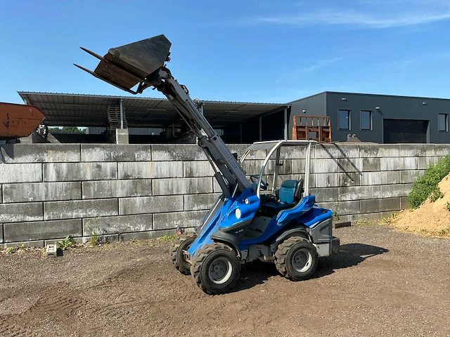 2011 multione sl835 shovel - afbeelding 17 van  17