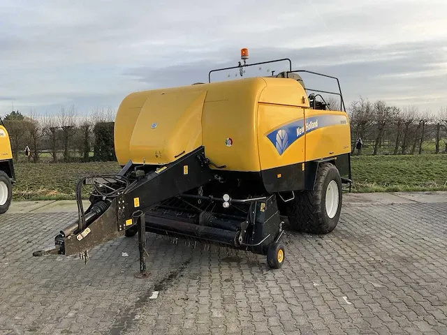 2011 new holland bb9080 6rs balenpers - afbeelding 1 van  31