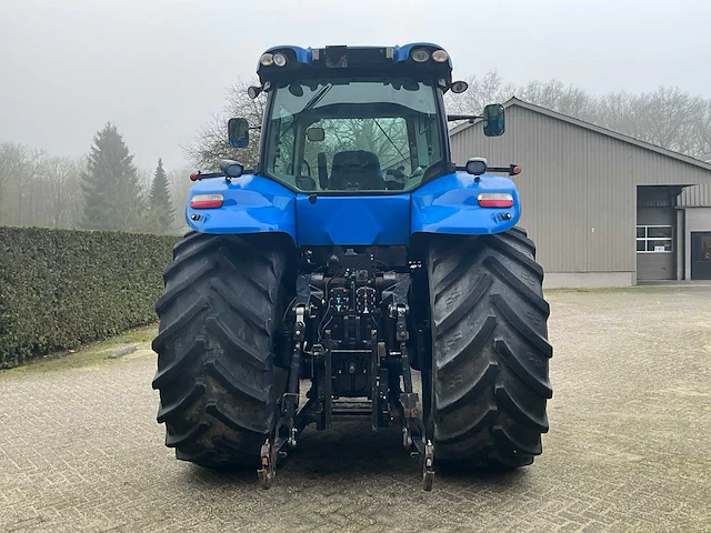 2011 new holland t8360 ultra command vierwielaangedreven landbouwtractor - afbeelding 42 van  43