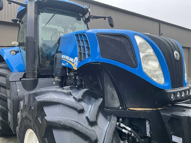 2011 new holland t8360 ultra command vierwielaangedreven landbouwtractor - afbeelding 4 van  43
