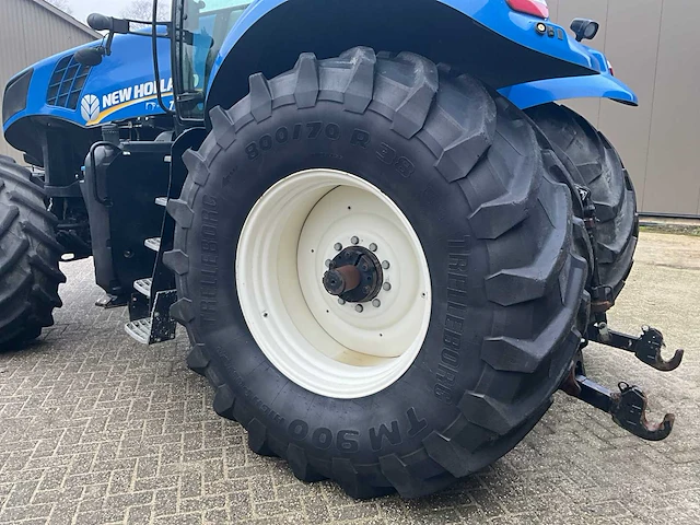 2011 new holland t8360 ultra command vierwielaangedreven landbouwtractor - afbeelding 10 van  43