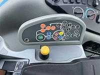 2011 new holland t8360 ultra command vierwielaangedreven landbouwtractor - afbeelding 32 van  43