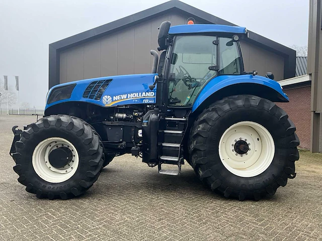 2011 new holland t8360 ultra command vierwielaangedreven landbouwtractor - afbeelding 39 van  43