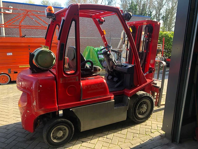 2011 nissan 25 vorkheftruck - afbeelding 12 van  16
