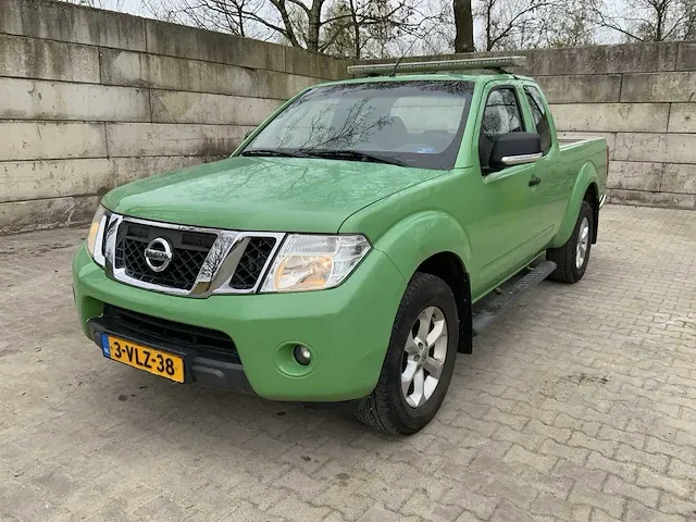 2011 nissan navara 2.5 dci se king cab bedrijfswagen - afbeelding 1 van  44