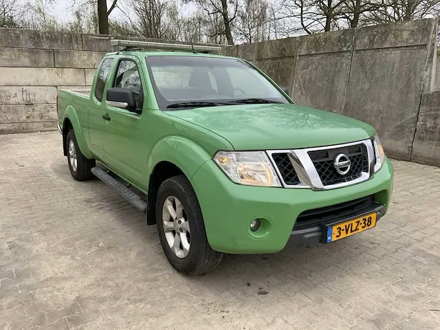 2011 nissan navara 2.5 dci se king cab bedrijfswagen - afbeelding 12 van  44