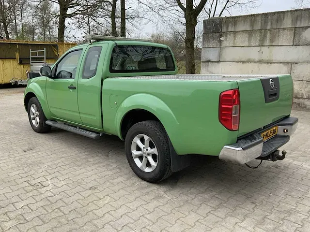 2011 nissan navara 2.5 dci se king cab bedrijfswagen - afbeelding 34 van  44