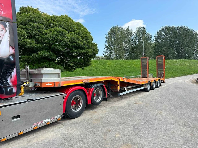 2011 nooteboom d 4000/780 h dieplader - afbeelding 1 van  47