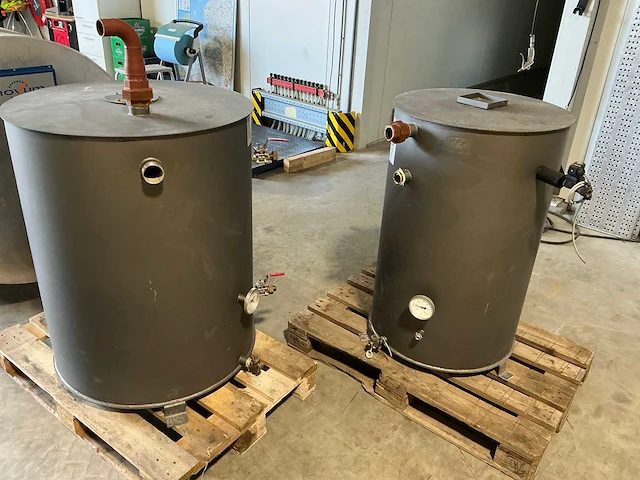 2011 novum 008-960 condenstank, spuitank en vuilwatertank - afbeelding 11 van  12