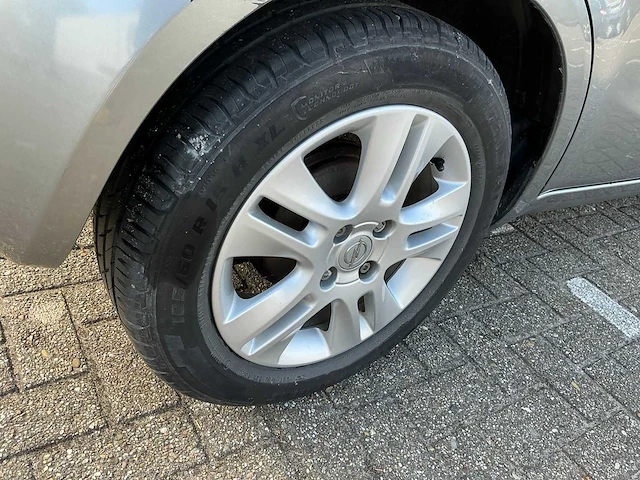2011 opel agila personenauto - afbeelding 11 van  37