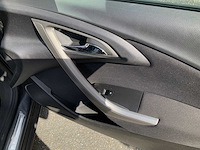 2011 opel astra sports tourer personenauto - afbeelding 13 van  25