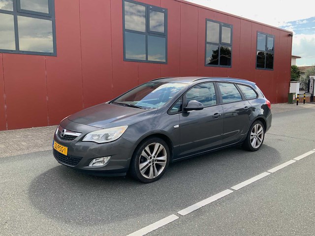 2011 opel astra sports tourer personenauto - afbeelding 12 van  25