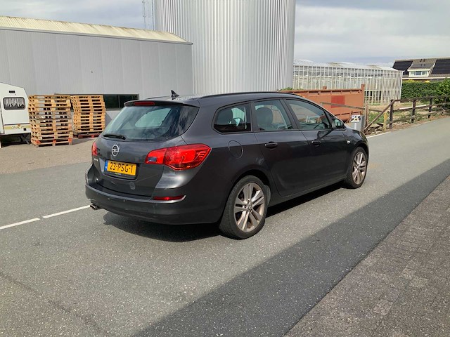 2011 opel astra sports tourer personenauto - afbeelding 22 van  25
