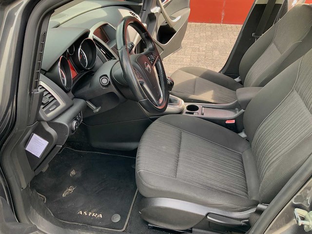 2011 opel astra sports tourer personenauto - afbeelding 25 van  25