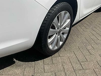 2011 opel astra sports tourer personenauto - afbeelding 14 van  27
