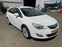 2011 opel astra sports tourer personenauto - afbeelding 12 van  27