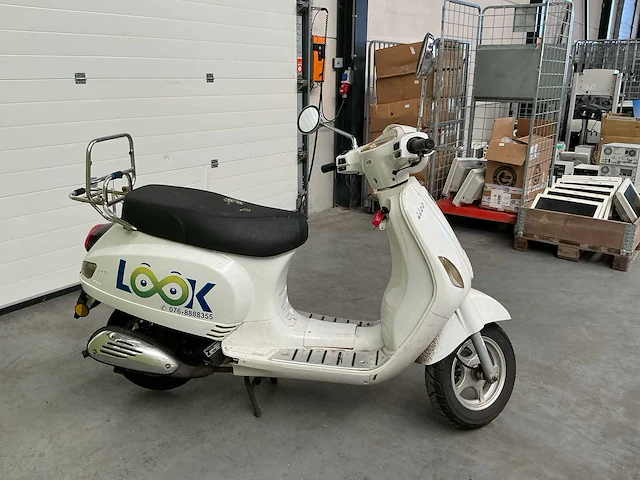 2011 piaggio fly 4t 25km/u brommer - afbeelding 8 van  12