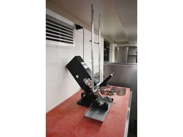 2011 poly-clip dcd 600 sluitmachine - afbeelding 7 van  7