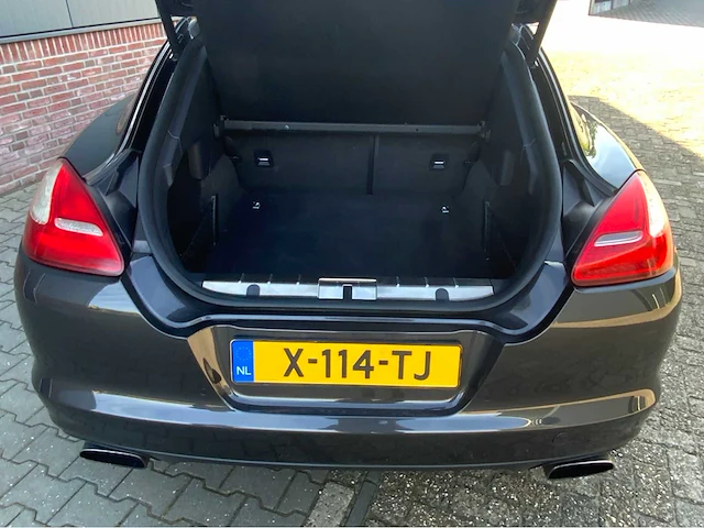 2011 porsche panamera 4s 4.0 v8 personenauto x-114-tj - afbeelding 37 van  64