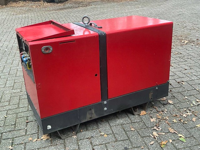 2011 pramac p11000 stroomgenerator - afbeelding 12 van  17