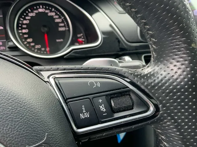 2011 quattro a5 coupé 4.2 fsi rs5 personenauto - afbeelding 37 van  45