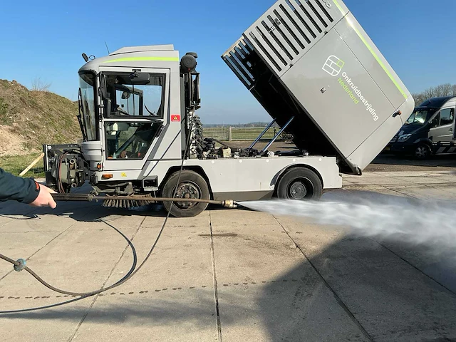 2011 ravo 580 straatveegmachine - afbeelding 6 van  46