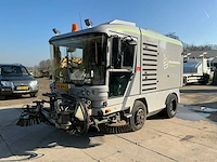 2011 ravo 580 straatveegmachine