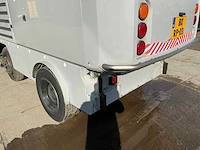 2011 ravo 580 straatveegmachine - afbeelding 21 van  46