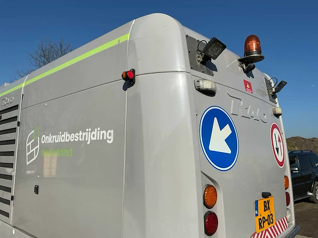 2011 ravo 580 straatveegmachine - afbeelding 22 van  46