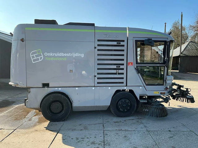 2011 ravo 580 straatveegmachine - afbeelding 43 van  46