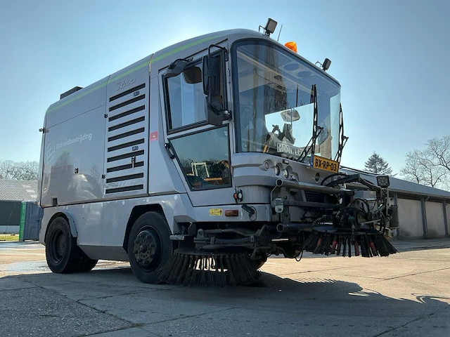 2011 ravo 580 straatveegmachine - afbeelding 44 van  46