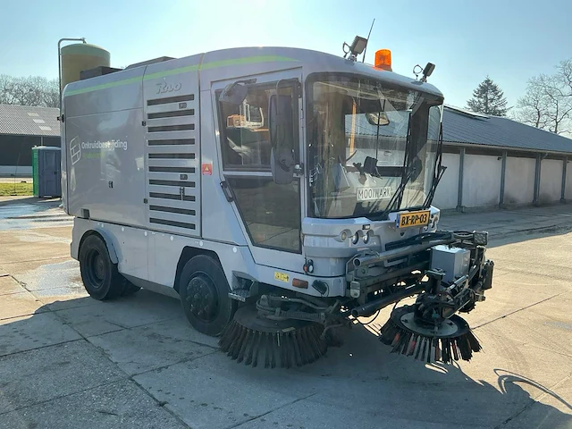 2011 ravo 580 straatveegmachine - afbeelding 45 van  46