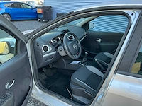 2011 renault clio estate hatchback personenauto - afbeelding 8 van  22