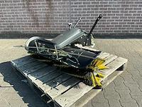 2011 sabo broom veegborstel / rolbezem - afbeelding 1 van  8