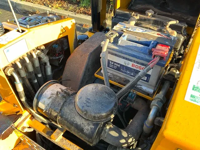 2011 sherpa 300 mini shovel - afbeelding 13 van  21